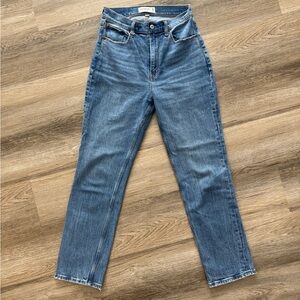 2L Curve Love: The Ankle Straight